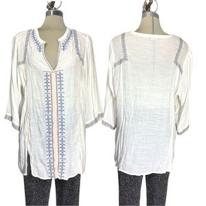 White Gorgeous  EMBROIDERED 3/4 Sleeves white Summer Blouse Size XL